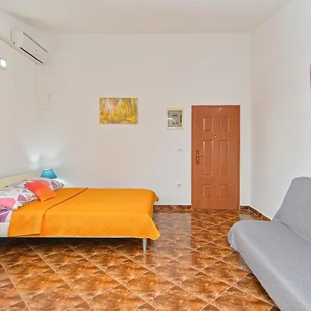 Lejlighed Fuer 3 Personen Ca 30 Qm In Galizana, Istrien Istrische Riviera