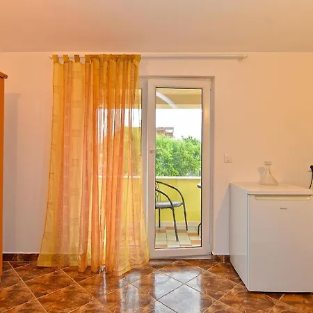 Fuer 3 Personen Ca 30 Qm In Galizana, Istrien Istrische Riviera
