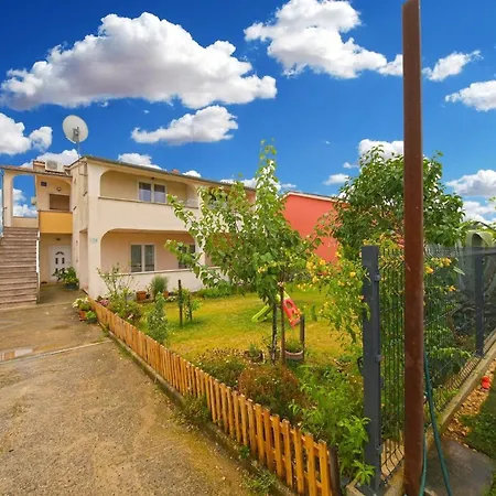 Fuer 3 Personen Ca 30 Qm In Galizana, Istrien Istrische Riviera Lejlighed